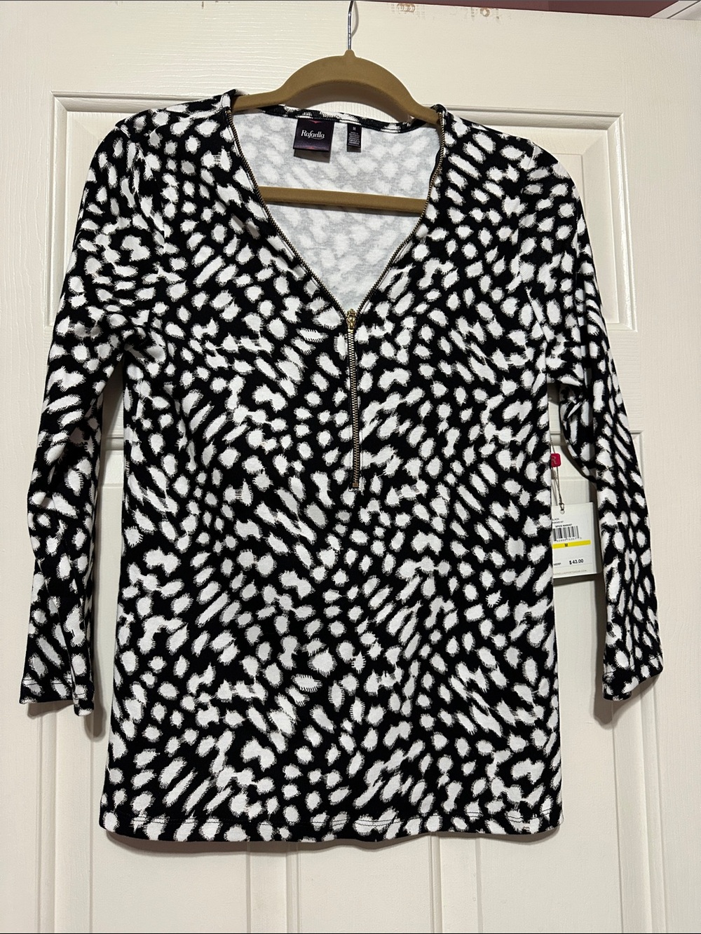 Rafaella Black & White Abstract Zip-Front Long Sleeve Top